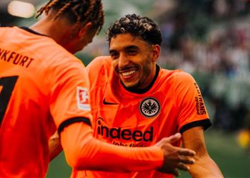 فيديو عمر مرموش يسجل هدف فرانكفورت الثاني أمام فولفسبورج