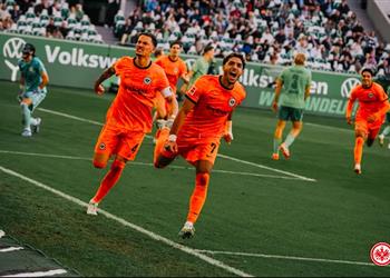 تقييم عمر مرموش بعد هدفيه في مباراة آينتراخت فرانكفورت وفولفسبورج