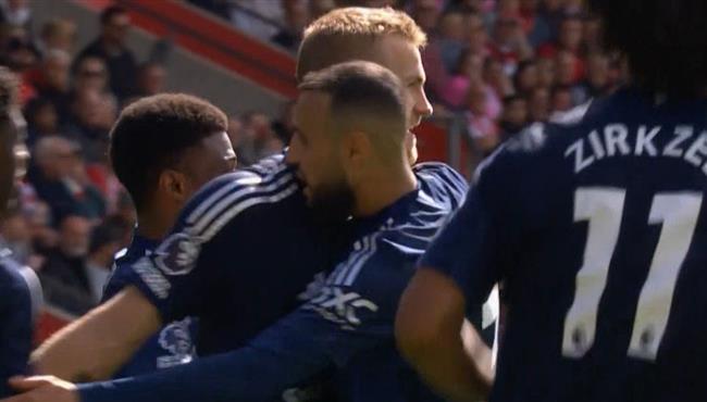 هدف مانشستر يونايتد الاول في مرمي ساوثهامبتون بالدوري الانجليزي