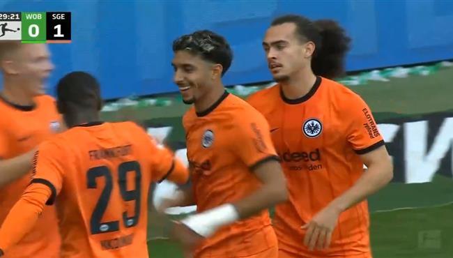 اهداف مباراة فرانكفورت وفولفسبورج 2 1 الدوري الالماني