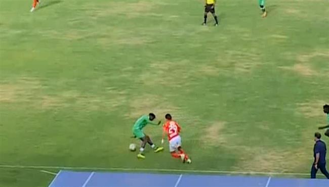 كوبري طاهر محمد طاهر الرائع لـ لاعب جورماهيا في دوري ابطال افريقيا