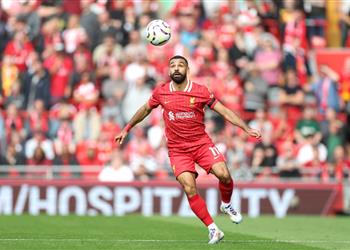 محمد صلاح يتصدر قائمة ليفربول لمباراة ميلان في دوري أبطال أوروبا