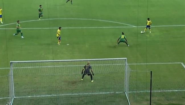 عبد الرحمن غريب يهدر فرصة خطيرة لـ النصر امام الشرطة العراقي بدوري ابطال اسيا