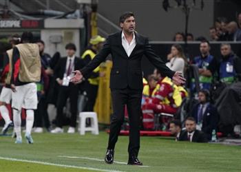 فعلوا المحظور مدرب ميلان ينتقد لاعبيه بعد الهزيمة أمام ليفربول في دوري أبطال أوروبا