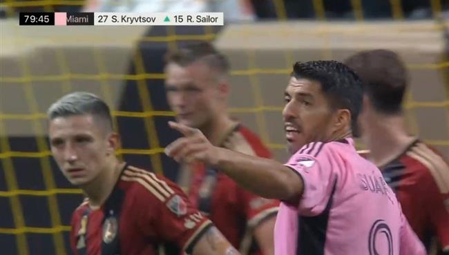 سواريز يهدر هدف محقق بطريقة غريبة امام اتالانتا يونايتد بالدوري الامريكي