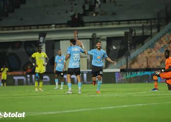 فيديو زيزو وناصر ماهر يسجلان هدفين لـ الزمالك أمام الشرطة في الكونفدرالية