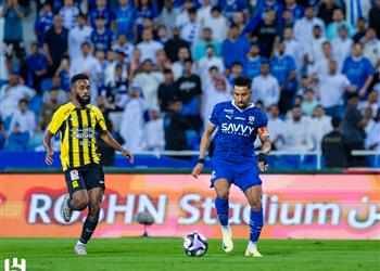 فيديو ميتروفيتش يقود الهلال لاكتساح الاتحاد بثلاثية وخطف صدارة الدوري السعودي