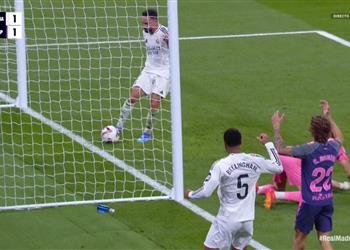 فيديو خطأ جديد كارفاخال يسجل هدف تعادل ريال مدريد أمام إسبانيول