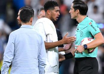 قطعة من القذارة موندو تكشف إهانة بيلينجهام لحكم مباراة ريال مدريد وإسبانيول