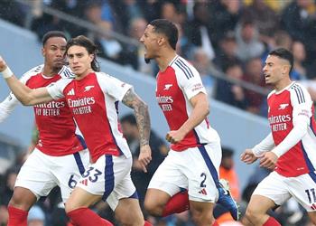 فيديو البصمة الأولى كالافيوري ي سجل ببراعة هدف تعادل آرسنال أمام مانشستر سيتي