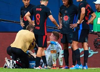 بين الخبرة والبطولات 4 حراس مرمى قد يحلون أزمة برشلونة لتعويض تير شتيجن