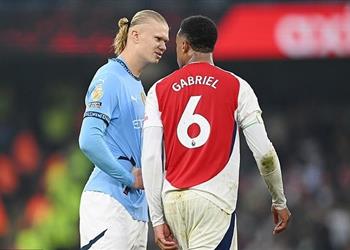 ديلي ميل توضح حقيقة عقوبة هالاند بعد رمي الكرة في رأس جابرييل ماجاليس