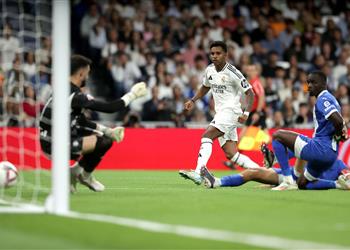 فيديو رودريجو يسجل هدف ريال مدريد الثالث أمام ألافيس