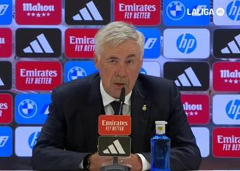 أنشيلوتي يوضح حالة مبابي بعد طلبه التغيير أمام ألافيس ويتهرب من انتقاد فينيسيوس