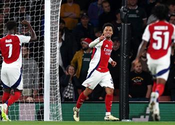 فيديو آرسنال يكتسح بولتون بخماسية في كأس كاراباو ويتأهل لدور الـ 16