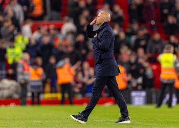 سلوت يشيد بـ لاعب ليفربول ويؤكد عانينا في الشوط الثاني أمام وست هام