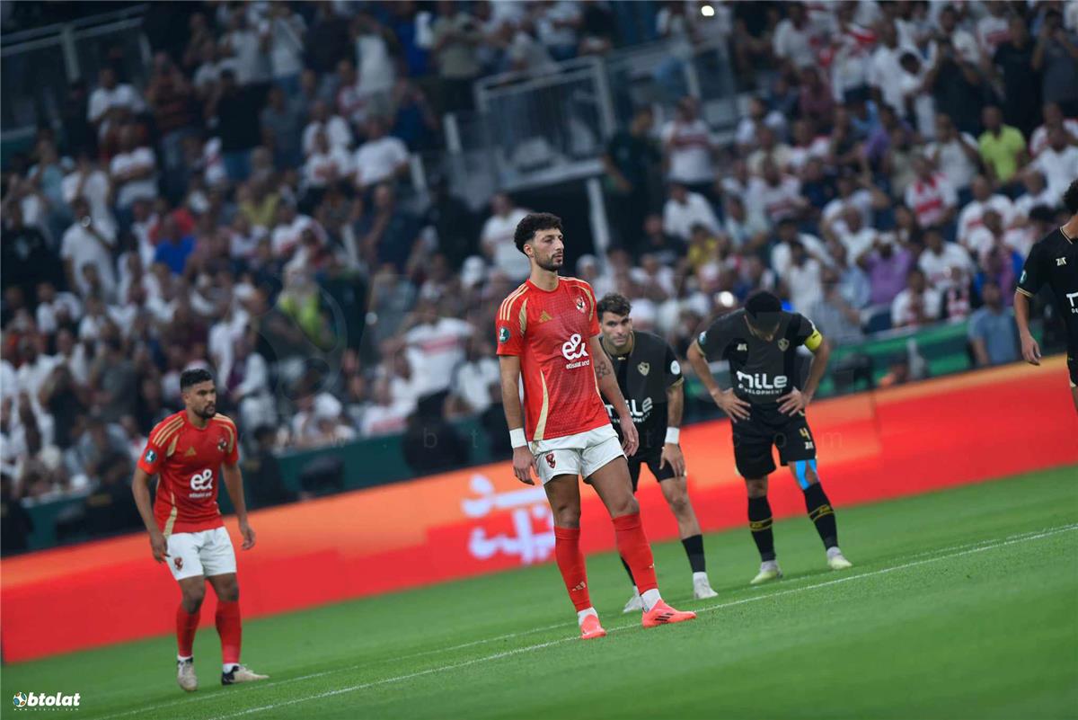 فيديو | وسام أبو علي يسجل هدف الأهلي الأول أمام الزمالك في السوبر الإفريقي