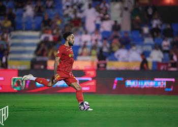 أوباميانج يقود القادسية للفوز على الأهلي في الدوري السعودي