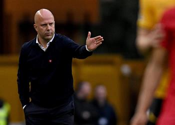 سلوت عن مطالبة لاعب ليفربول بجائزة رجل المباراة ربما نسى تسببه في هدف ولفرهامبتون