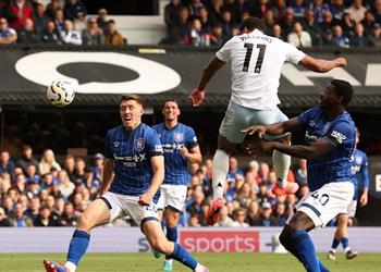 فيديو بمشاركة سام مرسي أستون فيلا يسقط في فخ التعادل أمام إيبسويتش تاون بالدوري الإنجليزي