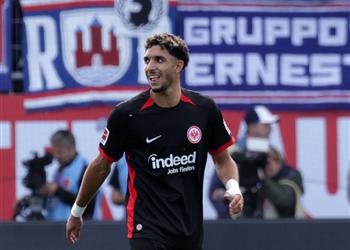 مرموش يحقق رقمين مميزين بعد تألقه الرائع في مباراة آينتراخت فرانكفورت وهولشتاين