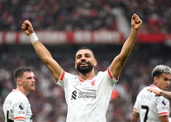 أسطورة أستون فيلا محمد صلاح أفضل جناح أيمن في تاريخ الدوري الإنجليزي