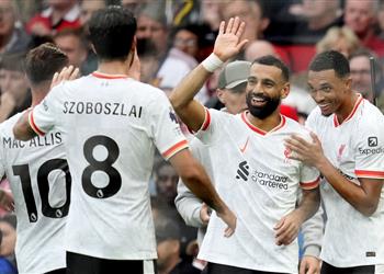 منع محمد صلاح من التسجيل لاعب ليفربول السابق ينتقد التحكيم في مباراة مانشستر يونايتد