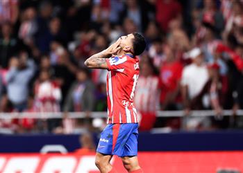 فيديو في الوقت القاتل أنخيل كوريا يسجل هدف تعادل أتلتيكو مدريد أمام ريال مدريد