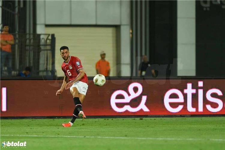 محمد عبد المنعم لاعب منتخب مصر