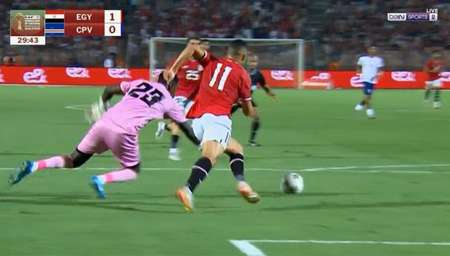 مصطفي محمد يهدر انفراد امام الرأس الاخضر بتصفيات كأس الامم الافريقية