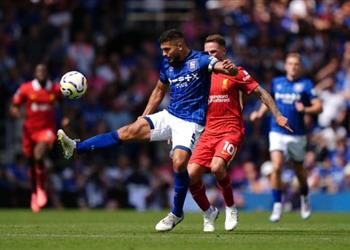 سام مرسي يبرز صعوبات موسم إيبسويتش في الدوري الإنجليزي