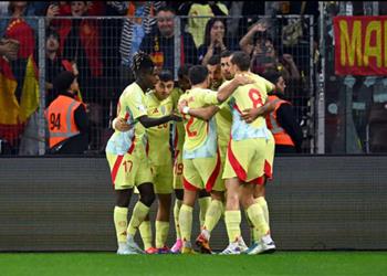 فيديو بـ 10 لاعبين إسبانيا تكتسح سويسرا برباعية في دوري الأمم الأوروبية