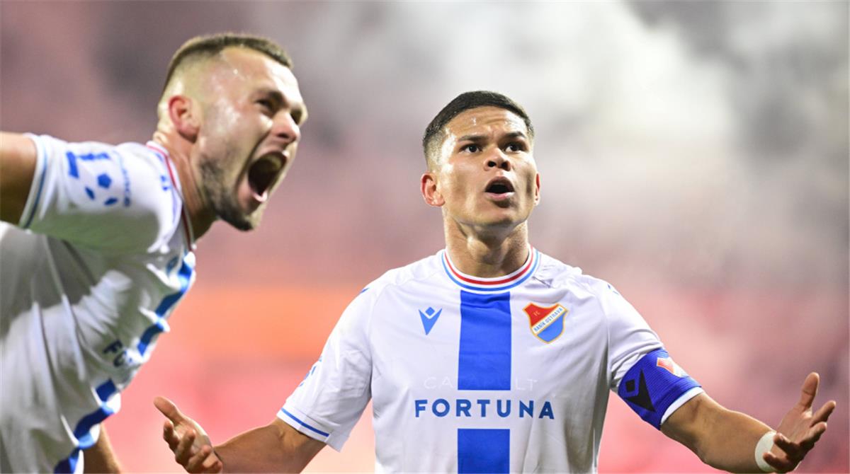 بانيك أوسترافا يحدد شرطين عبر بطولات للموافقة على رحيل إيفرتون إلى الأهلي