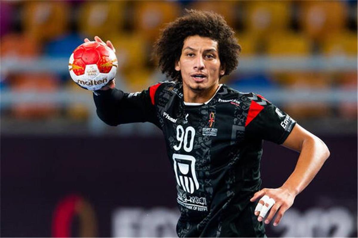 علي زين لاعب كرة يد