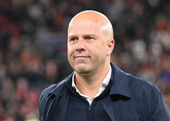 الدوري الإنجليزي يعلن عن مدرب شهر ديسمبر موقف سلوت