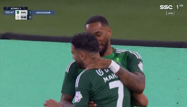 هدف ايفان توني في مرمي الشباب اسيست رياض محرز