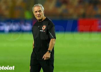 تقارير جنوب إفريقية الأهلي يسعى لتغيير كولر ومدرب صن داونز السابق على الرادار