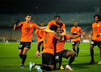 فيديو البنك الأهلي يخطف فوز ا صعب ا من الإسماعيلي في الدوري المصري