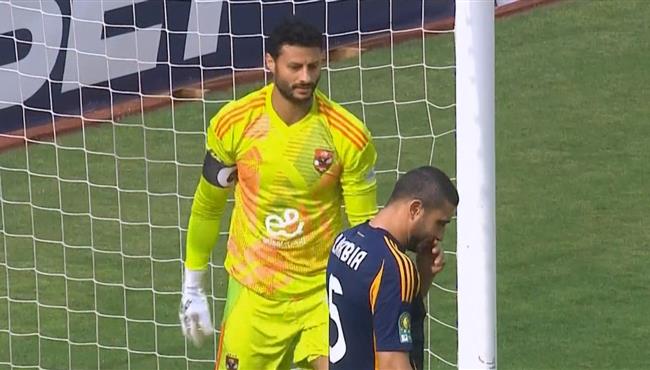 تصدي محمد الشناوي يحرم إستاد أبيدجان من تسجيل هدف امام الاهلي