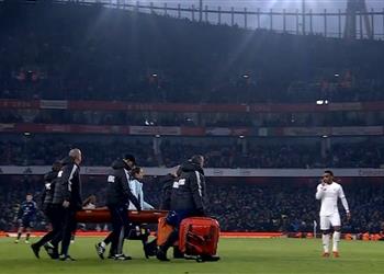 فيديو جيسوس يتعرض لإصابة قوية ويغادر مباراة مانشستر يونايتد وآرسنال باكي ا