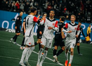 فيديو مرموش يصنع هدف فرانكفورت الأول أمام فرايبورج