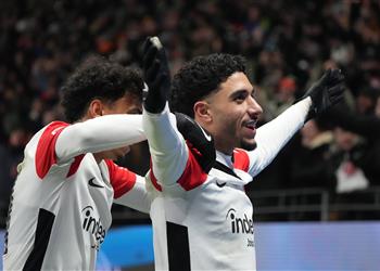 فيديو ماذا قدم عمر مرموش في مباراة فرانكفورت وفرايبورج بـ الدوري الألماني