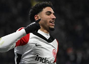 هل يكون هدية الوداع مرموش يحقق رقم ا قياسي ا بعد هدفه في مباراة فرانكفورت وفرايبورج