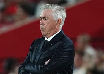 أزمة داخلية تفقد أنشيلوتي هدوءه تجاه لاعبي ريال مدريد بعد خسارة السوبر الإسباني