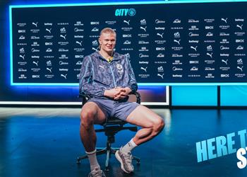 فيديو خلف الكواليس حديث رئيس مانشستر سيتي مع هالاند قبل تجديد عقده