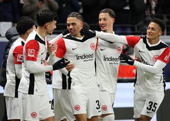 فيديو الاختبار الأول بدون مرموش فرانكفورت يتخطى بوروسيا دورتموند بثنائية في الدوري الألماني