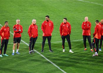 رضا شحاتة ما فعله مترجم كولر جريمة في حق جماهير الأهلي