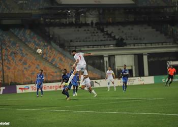 فيديو الزمالك يختتم مجموعات الكونفدرالية بثلاثية سهلة أمام إنيمبا