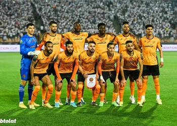 فيديو نهضة بركان يكتسح ستيلينبوش بخماسية في كأس الكونفدرالية