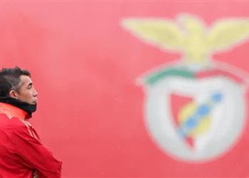 مدرب بنفيكا برشلونة مرشح للقب دوري أبطال أوروبا مع فليك ونسعى للفوز